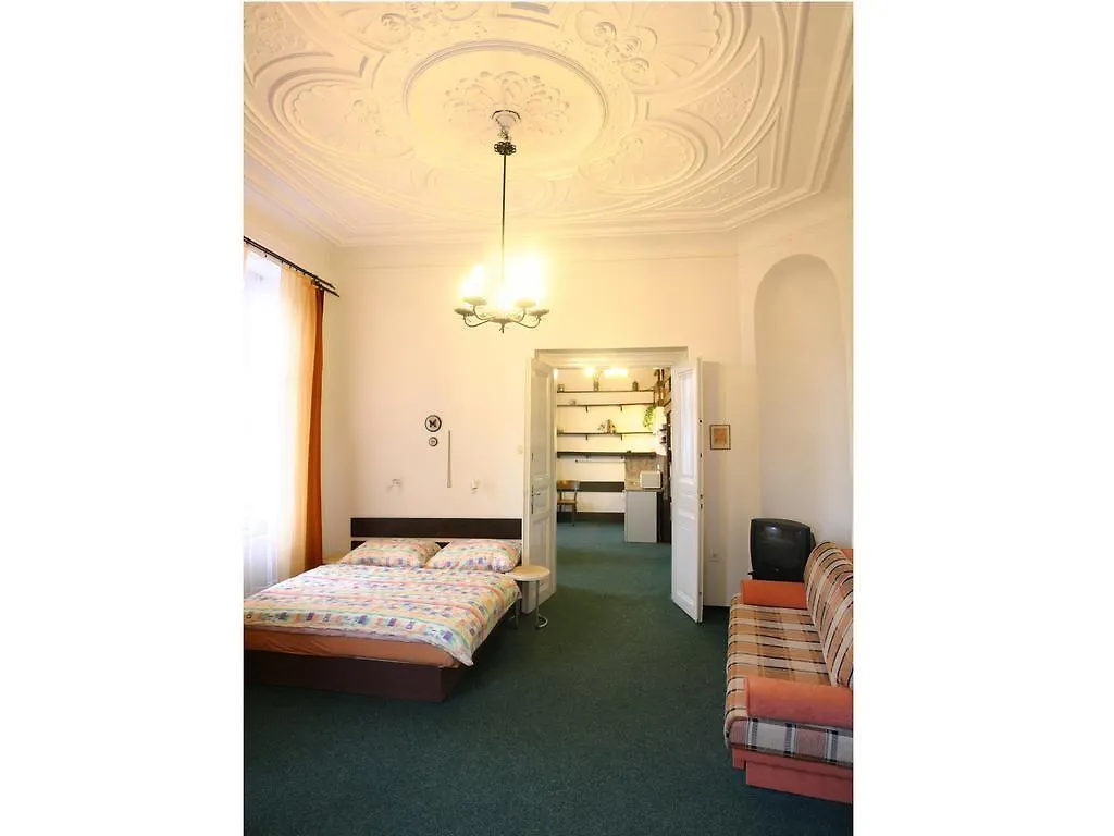 Apartments Katarina Prague 0*,