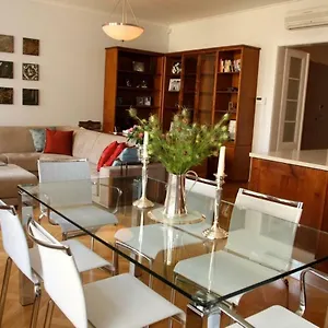Spacious Elegance In The Heart Of Old Town Prague